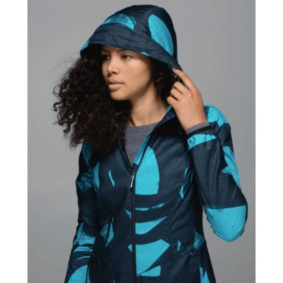 Lululemon Back Pack It Jacket Back Spin Stroke Peacock Blue Black Sz 6, MP $138 - Picture 9 of 9